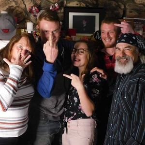 Meet your Posher, Christopher